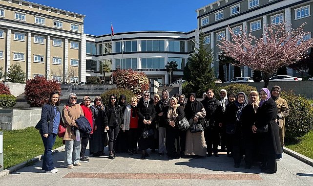 Sakarya Büyükşehir'in özel çocukları aileleriyle birlikte panelde buluştu