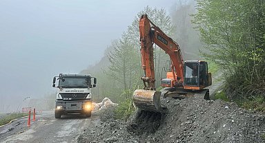 Sakarya'dan heyelan bölgesine anında müdahale