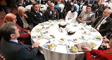 Samsun protokolü, şehit aileleri ve gazilerle yemekte bir araya geldi