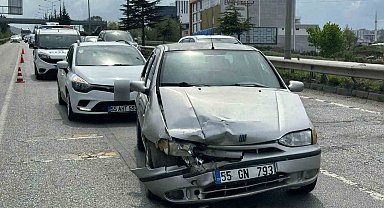Samsun'da otomobiller çarpıştı: 1 yaralı