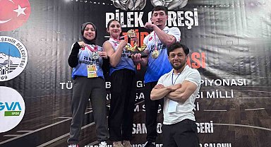 Samsun'un bilekleri Türkiye şampiyonasında zirveyi bırakmadı