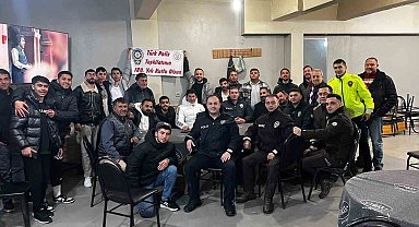Sandalyeler havada uçuştu, kavga bir anda kutlamaya döndü