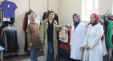 Şanlıurfalı öğrenciler, ihtiyaç sahibi akranları için 'Sevgi Mağazası' kurdu