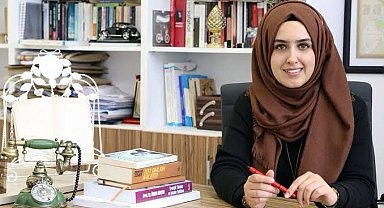 SDÜ öğretim üyesi Doç. Dr. Elif Kaya trafik kazasında hayatını kaybetti