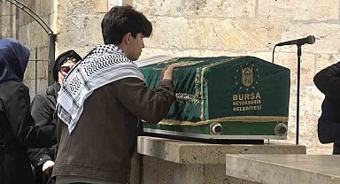 Sedefkâr Karazeybek son yolculuğuna uğurlandı