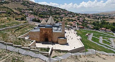 Selçuklu mirası motifler, ahşap ve bakırda yeniden hayat buluyor