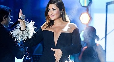 Sibel Can'dan 'Pes' sürprizi