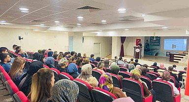 Siirt Eğitim ve Araştırma Hastanesinde "CPR ve ileri yaşam desteği" eğitimi