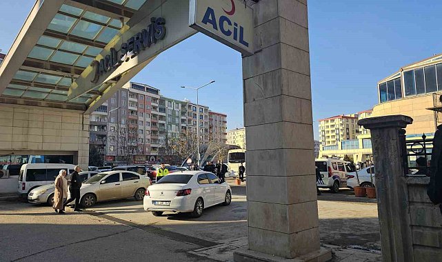 Siirt'te 4. kattan düşen kadın ağır yaralandı
