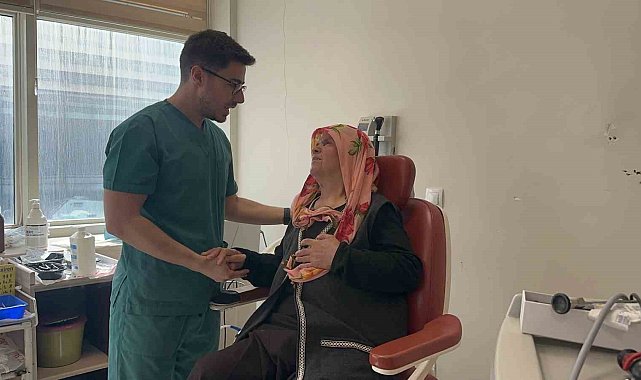 Siirt'te 78 yaşındaki kadının ses sorunu başarılı ameliyatla giderildi