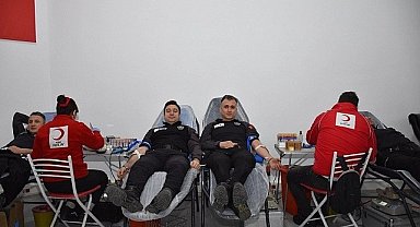 Sinop'ta polisten kan bağışı