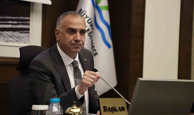 Sitelere deprem konteyneri, villalara leylek yuvası şartı getirildi