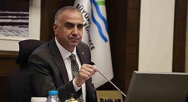 Sitelere deprem konteyneri, villalara leylek yuvası şartı getirildi