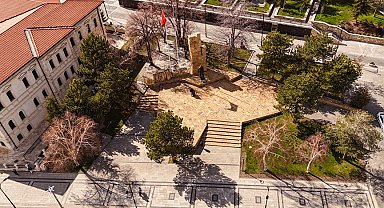 Sivas'ta Atatürk Anıtı'na çevre düzenlemesi