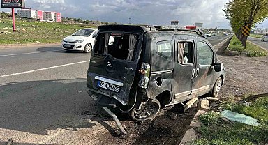 Siverek'te otomobil, hafif ticari araca çarptı: 1 yaralı