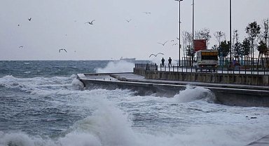 Soğuk ve yağışlı hava hakim olacak