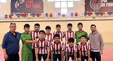 Söğüt Anadolu Lisesi Futsal Takımı il birincisi oldu