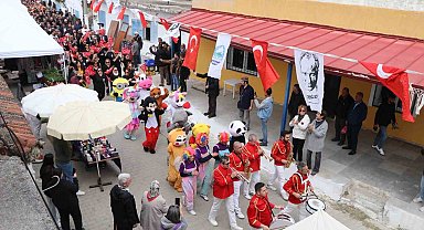 Söke'de festival coşkulu başladı