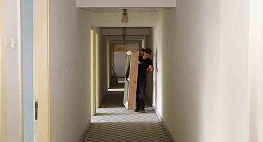 Söke'de tarihi binanın otel kısmında yenileme çalışmaları başladı