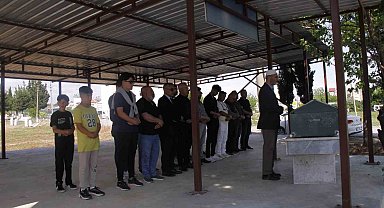 Su kanalında ölü bulunan 13 yaşındaki Sefa, gözyaşları arasında toprağa verildi