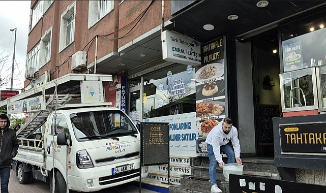 Sultangazi'de kamyonetten düşen adam hayatını kaybetti