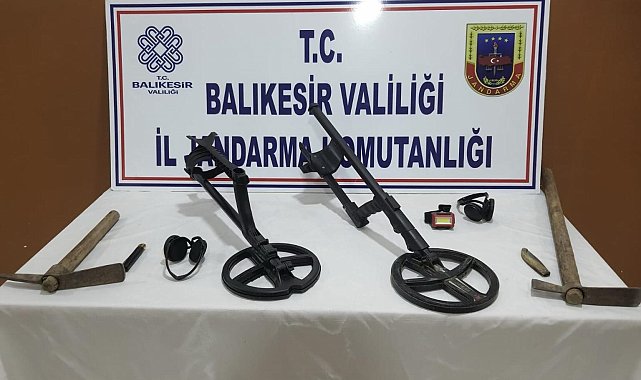 Susurluk'ta kaçak kazıya suçüstü