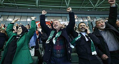 Tahir Büyükakın: "Kocaelispor'umuz yeniden ait olduğu yere, evine geri döndü"