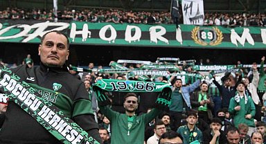 Taraftarlardan Kocaelispor yönetimine "Hodri Meydan"