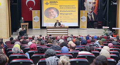 Tavşanlı'da Öğretmen Akademisi etkinliği, 'Türkiye Yüzyılı'nın Eğitim Hedefleri' sahada hayata geçiyor