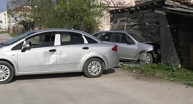 Tavşanlı'da trafik kazası: 2 yaralı