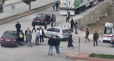 Tavşanlı'da trafik kazası: 3 yaralı