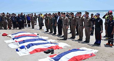 Tayland'da polis uçağı denize düştü: 5 ölü