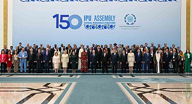 TBMM Başkanı Kurtulmuş, PAB Genel Kurulu aile fotoğrafı çektirdi