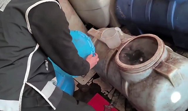 Tekirdağ'da 29 tona yakın el yapımı içki ele geçirildi