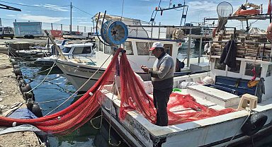 Tekirdağ'da av yasağı başladı: 250 bin liralık ağlar müsilajda kayboldu