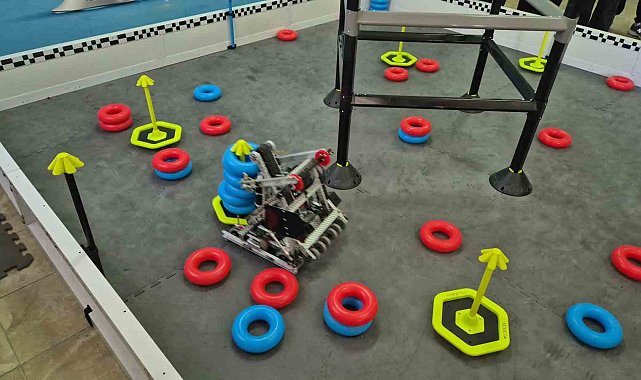 Tekirdağlı robot ABD'de dünya robotlarına meydan okuyacak