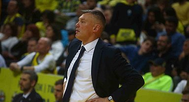 THY Euroleague: Fenerbahçe: 75 - Barcelona: 83