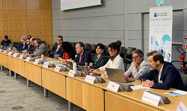 TİKA'nın desteğiyle Paris'te "OECD Kentsel Gelişim Günleri" düzenlendi