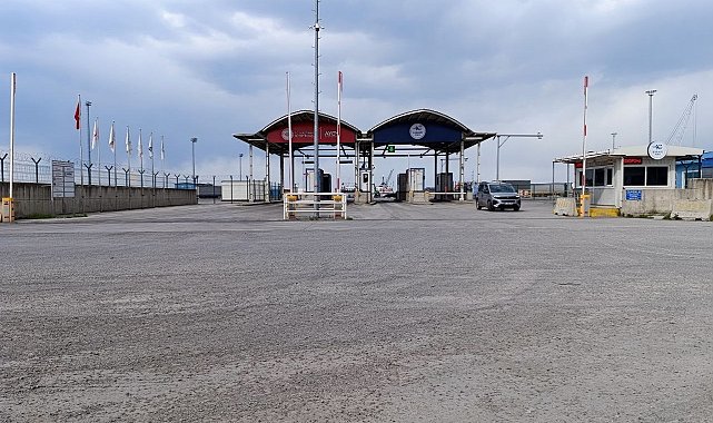 Tır sürücüsünü bıçaklayarak öldüren gemi personeli tutuklandı