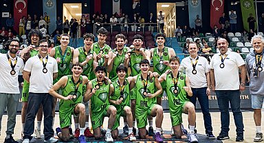 TOFAŞ , Gençler Basketbol Şampiyonlar Ligi'nde üçüncü oldu