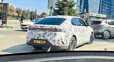 Togg'un yeni sedanı T10F, test sürüşlerine çıktı