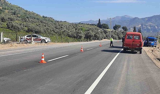 Trafik kurallarına uymayan sürücüler jandarmadan kaçamadı