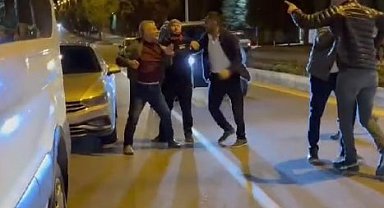 Trafikte 'yol vermedin' kavgası