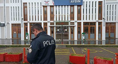 Tren garında unutulan valiz paniğe neden oldu: Bina boşaltıldı
