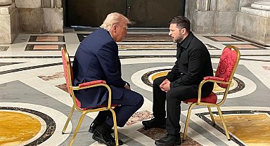 Trump, Papa Franciscus'un cenaze töreni öncesi Zelenskiy ile görüştü