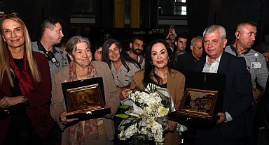 Türkan Şoray'a Osmangazi'de sevgi seli