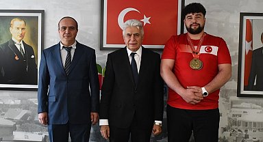 Türkiye şampiyonu milli sporcu Hüyük'ün gururu oldu