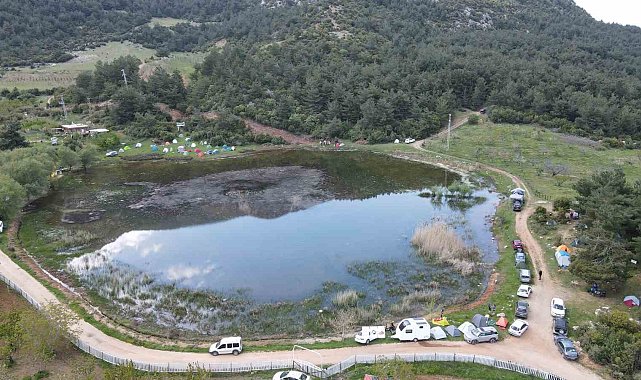 Türkiye'deki kanyoning tutkunları, Spil Dağı'nda buluştu