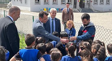 Tutak'ta ağaç dikim etkinliği yapıldı