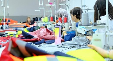 Ücretli çalışan sayısı yıllık yüzde 1,1 arttı